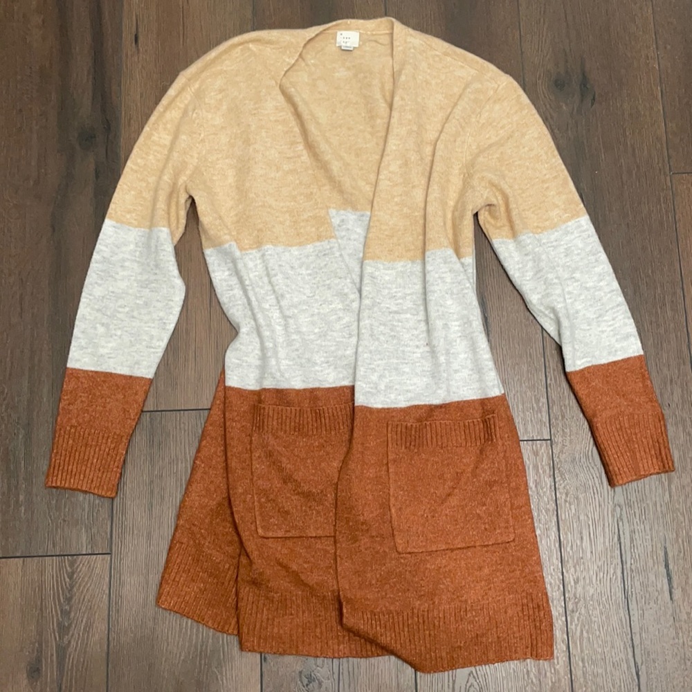 Color Block Cardigan